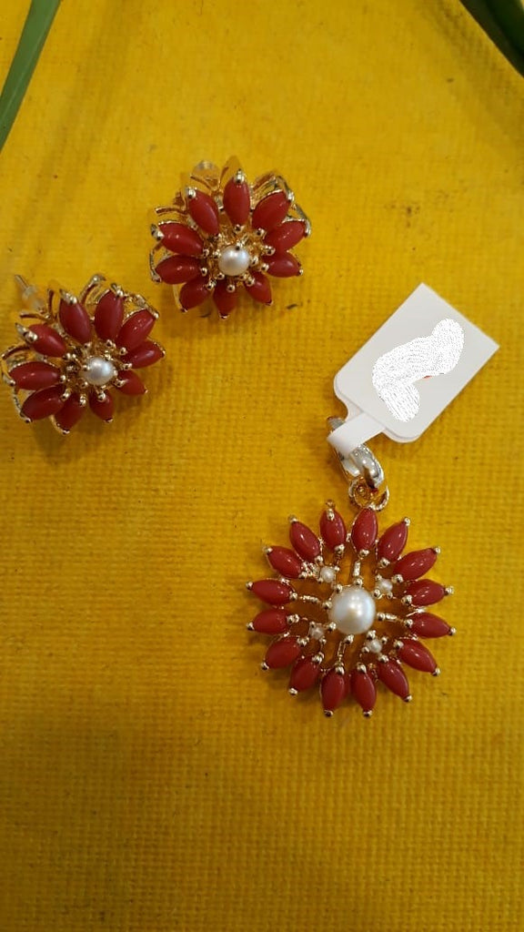 Coral pendant shop designs in gold